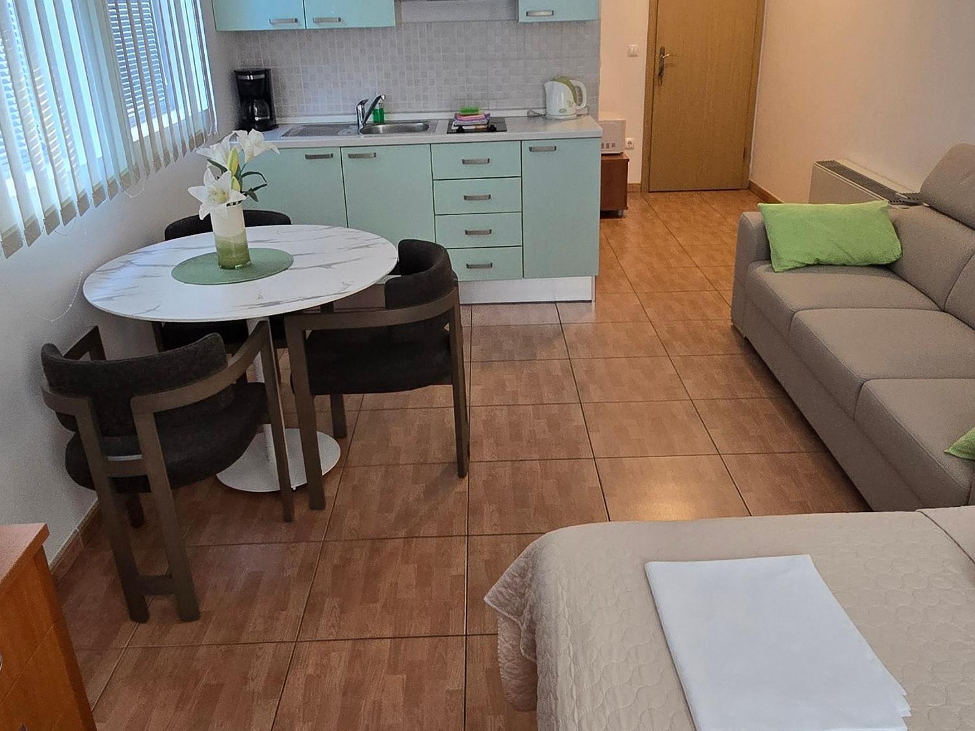 Apartmani Katarina Makarska Exteriör bild